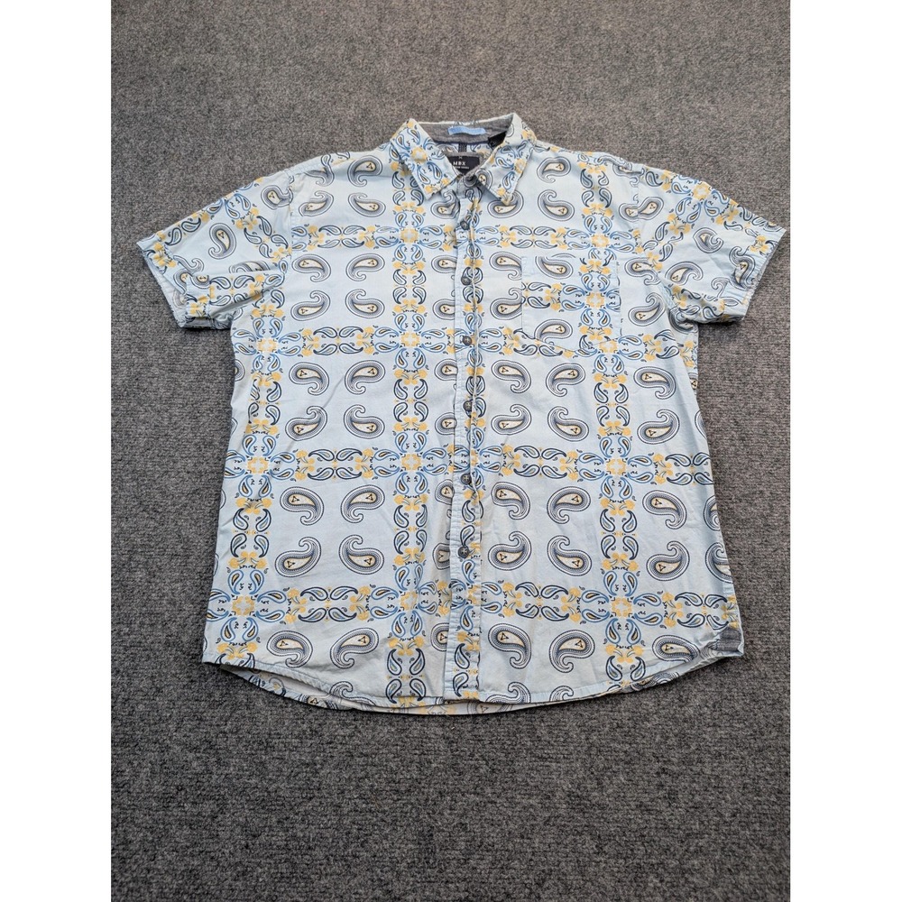 MBX Shirt Mens Medium Blue Paisley Button Down Short Sleeve Cotton‎ Casual